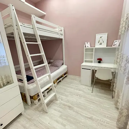 Sapphire - 5 Rooms, 2 Bathrooms * 부다페스트